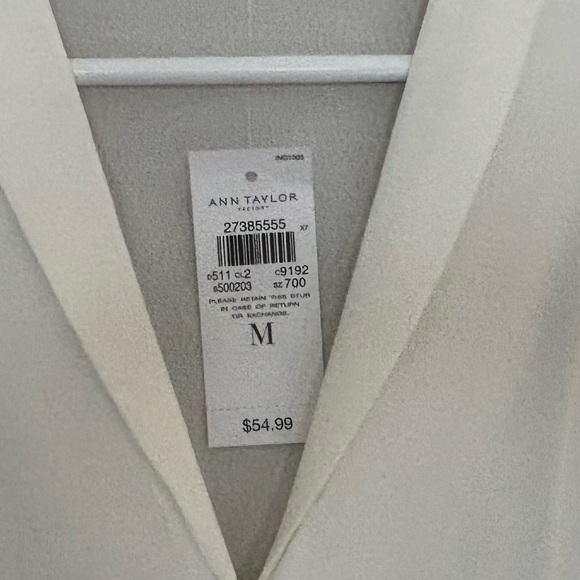 Ann Taylor NWT blouse size M - Picture 8 of 8